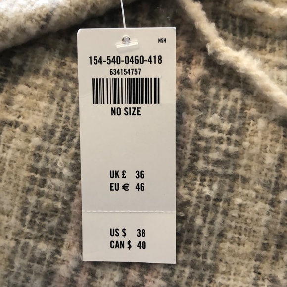 A & F Scarf - Picture 5 of 5